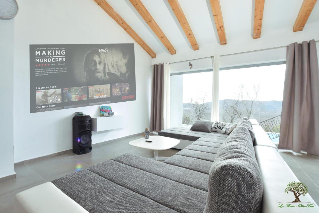 La Finca Olivetree Katuni 외부 사진