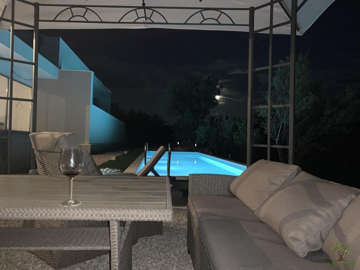 La Finca Olivetree Katuni 외부 사진